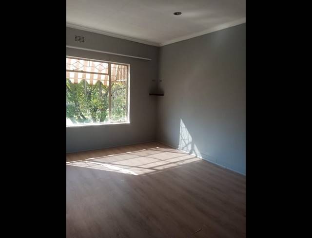 3 BEDROOM APARTMENT FOR SALE IN LILIANTON